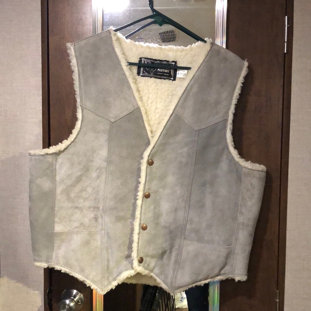 Vintage, gray nubuck , Sherpa vest